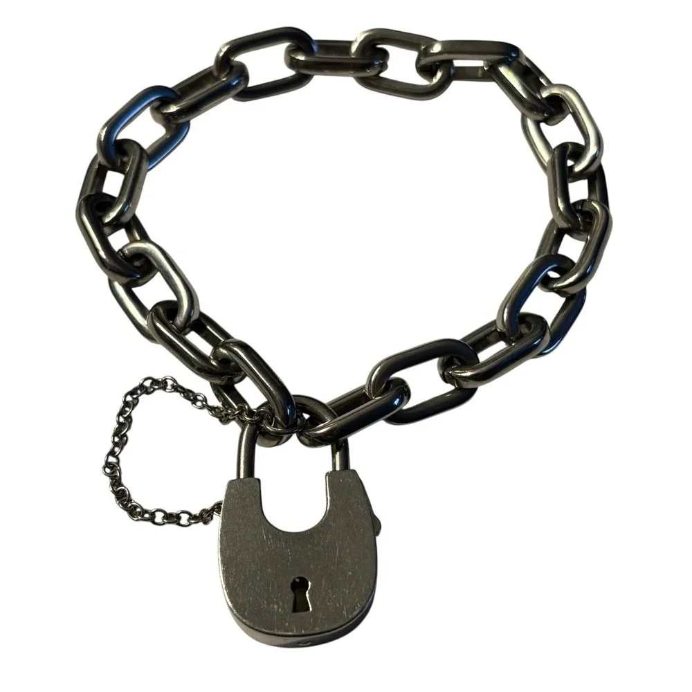 Michael Kors Bracelet Chain Link With Padlock And Safety Chain Silver Tone Metal - Picture 9 of 16